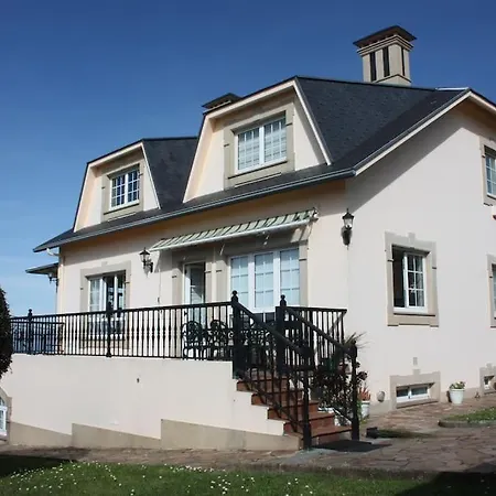 Siete Playas Surf House