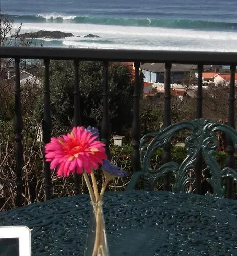 Siete Playas Surf House * Valdoviño