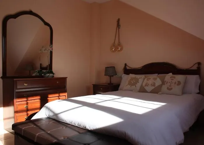 Siete Playas Surf House * Valdoviño