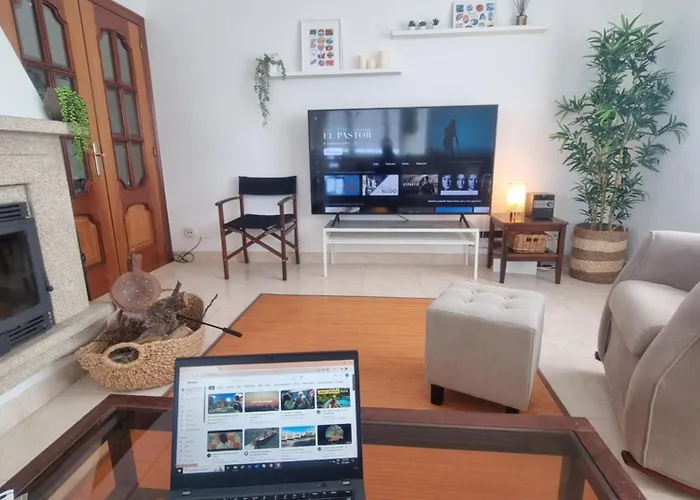 Siete Playas Surf House 別荘